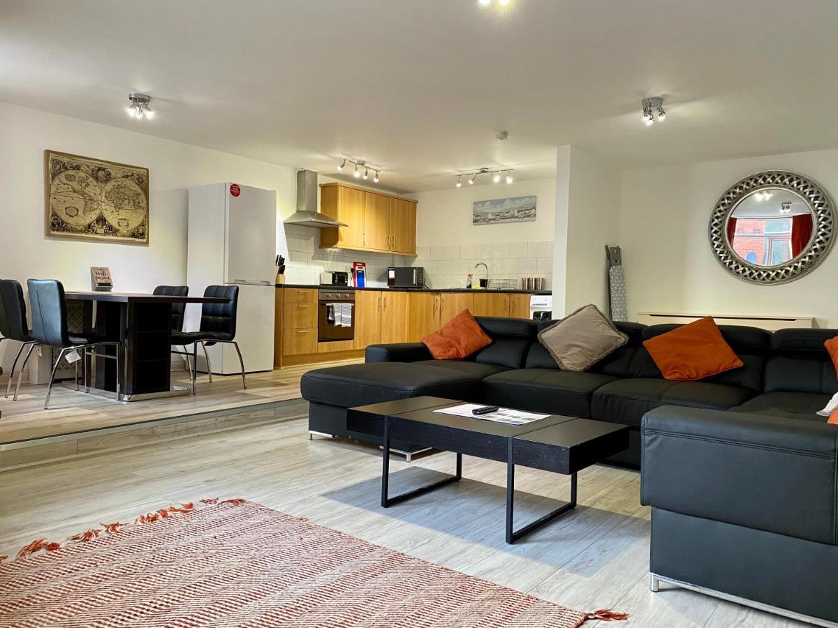 Simpson Beach View Apartments By Blackpool Service Apartments Exterior foto